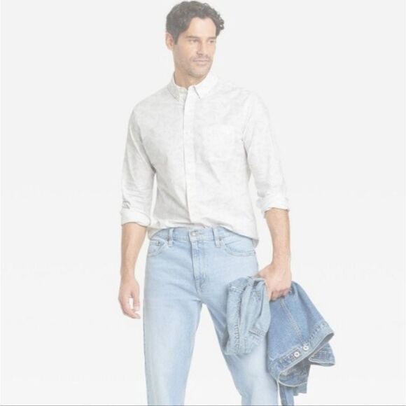 Men's Slim Fit Long Sleeve Button-Down Shirt - Goodfellow - Picture 1 of 4